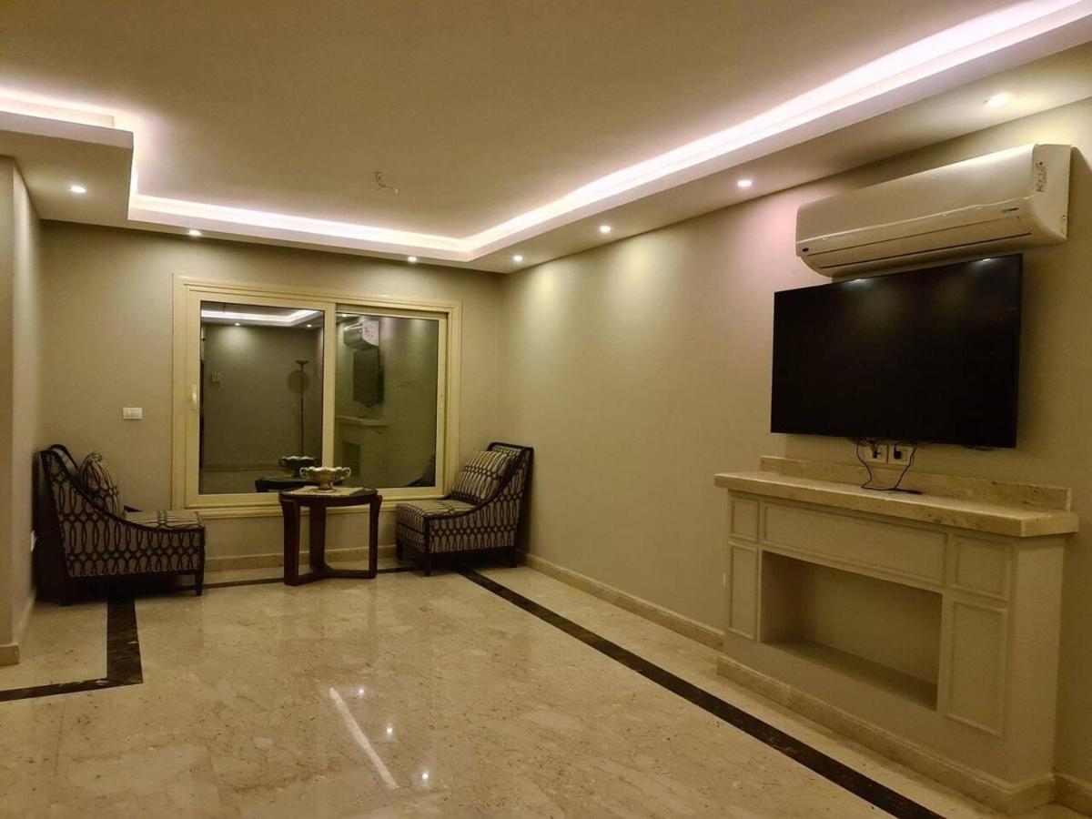 Spacious Executive Luxury Apartment With Balcony Cairo Exterior photo