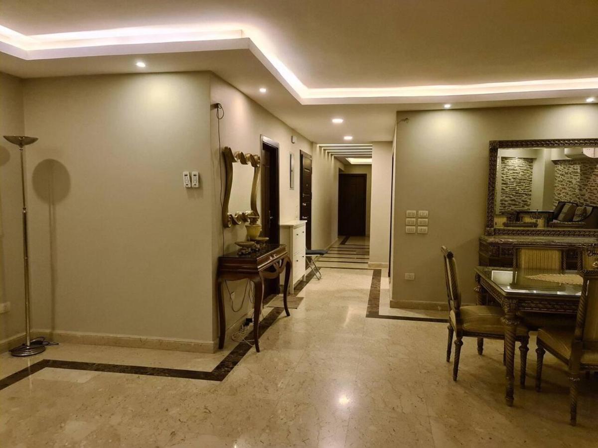 Spacious Executive Luxury Apartment With Balcony Cairo Exterior photo